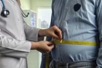 Названы шесть продуктов, сжигающих жир на животе