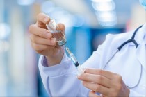 Зарегистрирована первая российская вакцина сразу от пяти инфекций